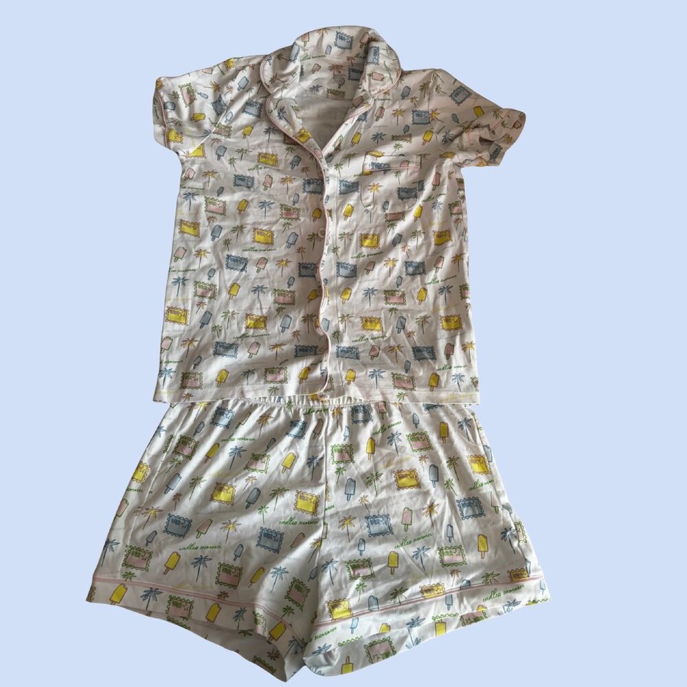 Roller Rabbit- Endless Summer Pattern - Size SMALL - Picture 2 of 3
